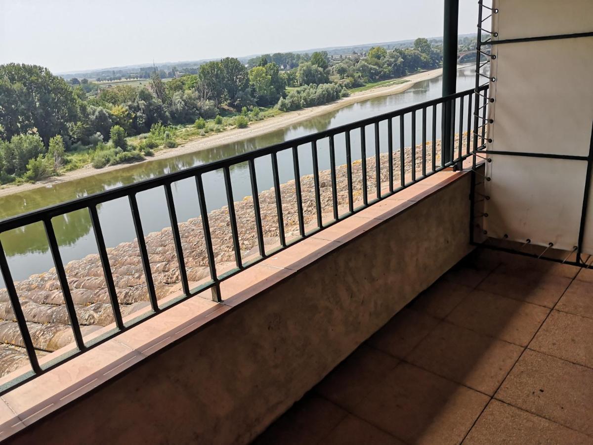 Hotel Restaurant Cote Garonne Le Balcon Des Dames - Tonneins Fauillet Marmande - Vue Panoramique Bord De Garonne Chambres Climatisees Dış mekan fotoğraf