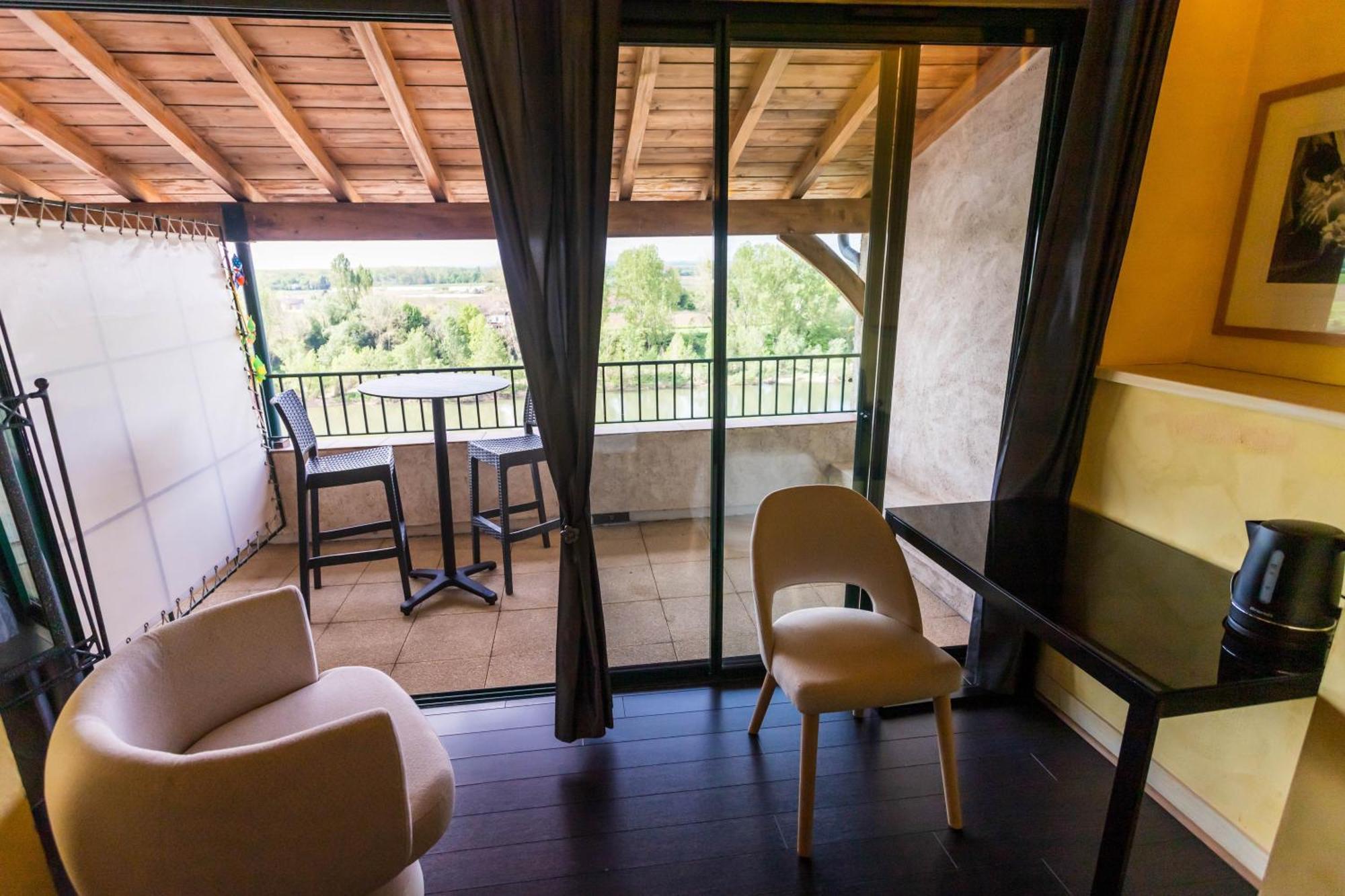 Hotel Restaurant Cote Garonne Le Balcon Des Dames - Tonneins Fauillet Marmande - Vue Panoramique Bord De Garonne Chambres Climatisees Dış mekan fotoğraf